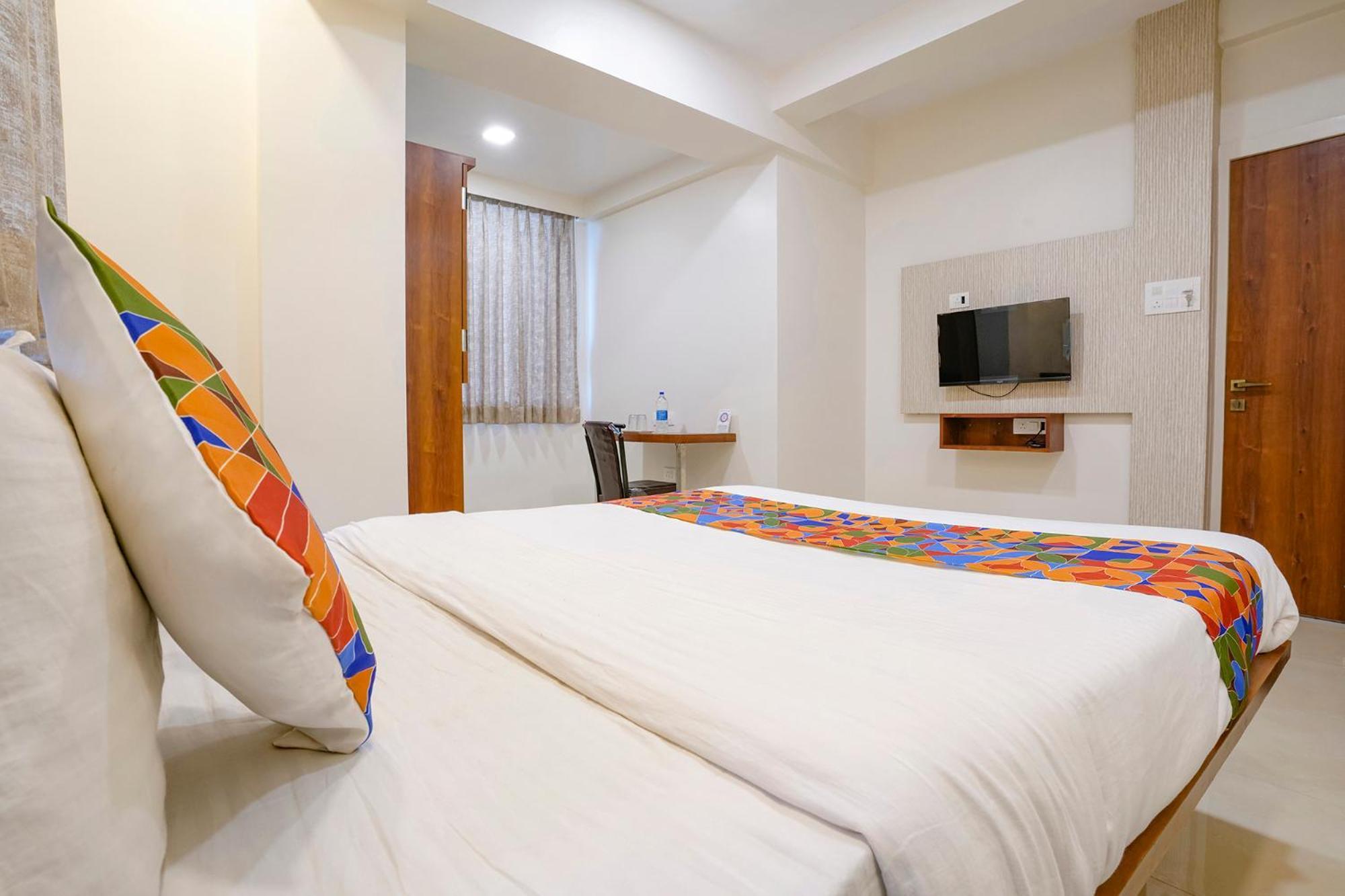Fabhotel The Mint Bombaj Zewnętrze zdjęcie